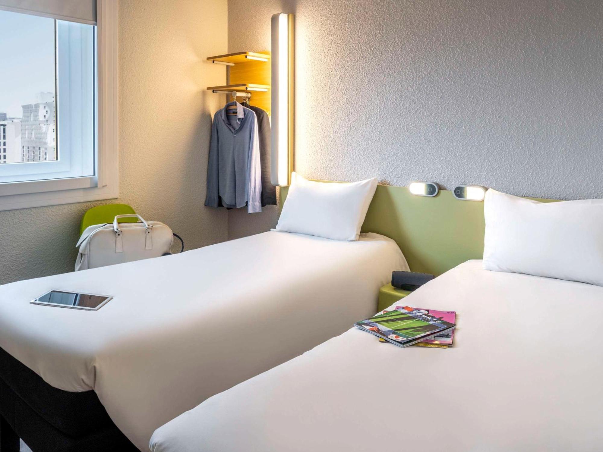 Ibis Budget Paris Porte De Bercy Hotell Charenton-le-Pont Eksteriør bilde