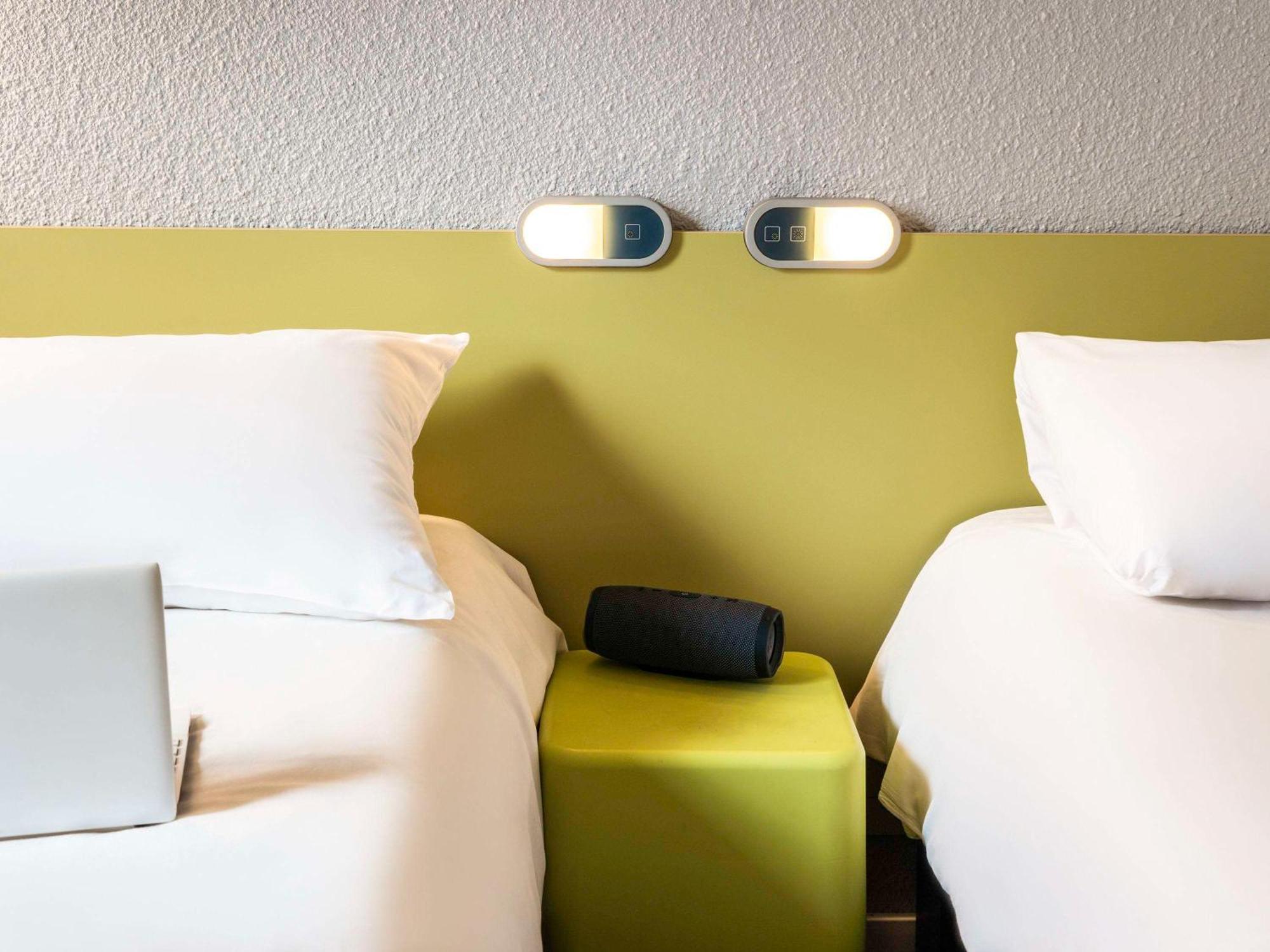 Ibis Budget Paris Porte De Bercy Hotell Charenton-le-Pont Eksteriør bilde