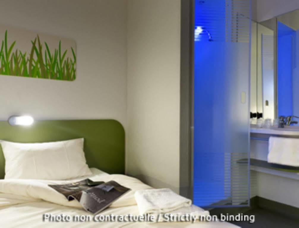 Ibis Budget Paris Porte De Bercy Hotell Charenton-le-Pont Eksteriør bilde