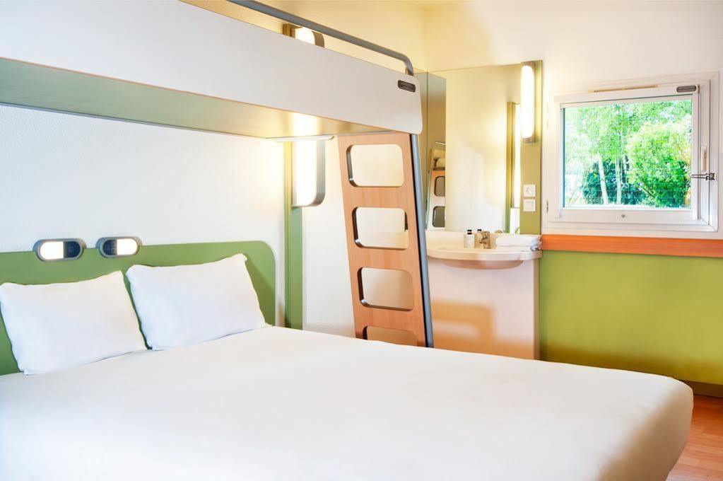 Ibis Budget Paris Porte De Bercy Hotell Charenton-le-Pont Eksteriør bilde