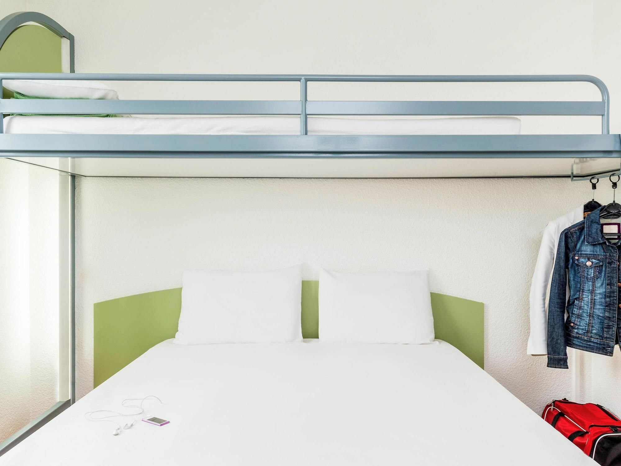 Ibis Budget Paris Porte De Bercy Hotell Charenton-le-Pont Eksteriør bilde