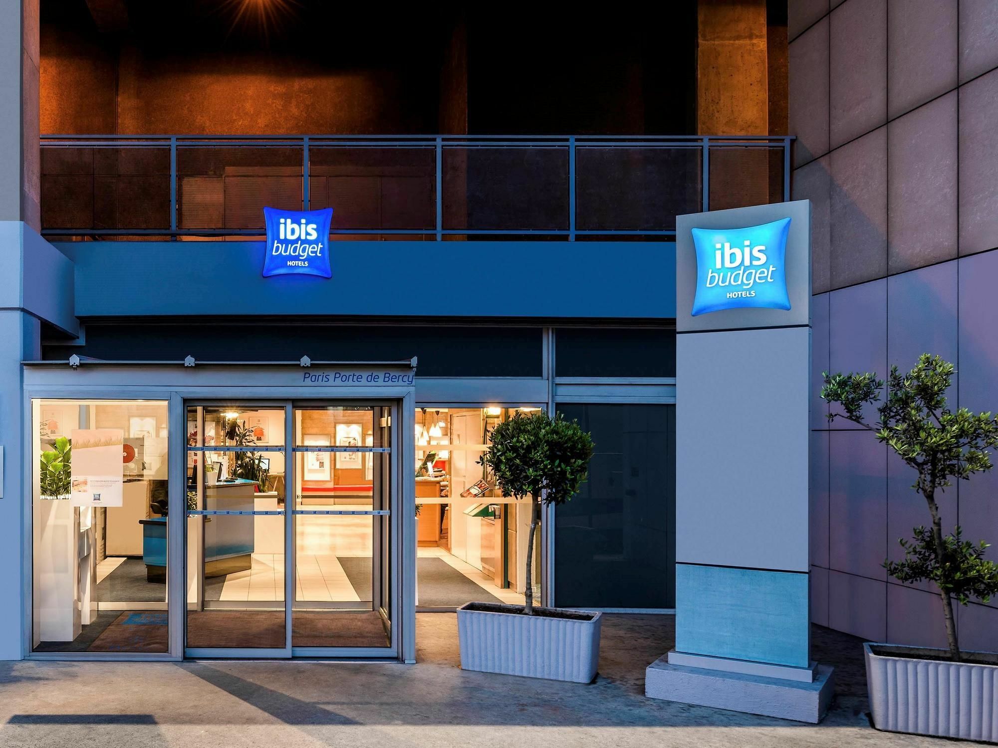 Ibis Budget Paris Porte De Bercy Hotell Charenton-le-Pont Eksteriør bilde